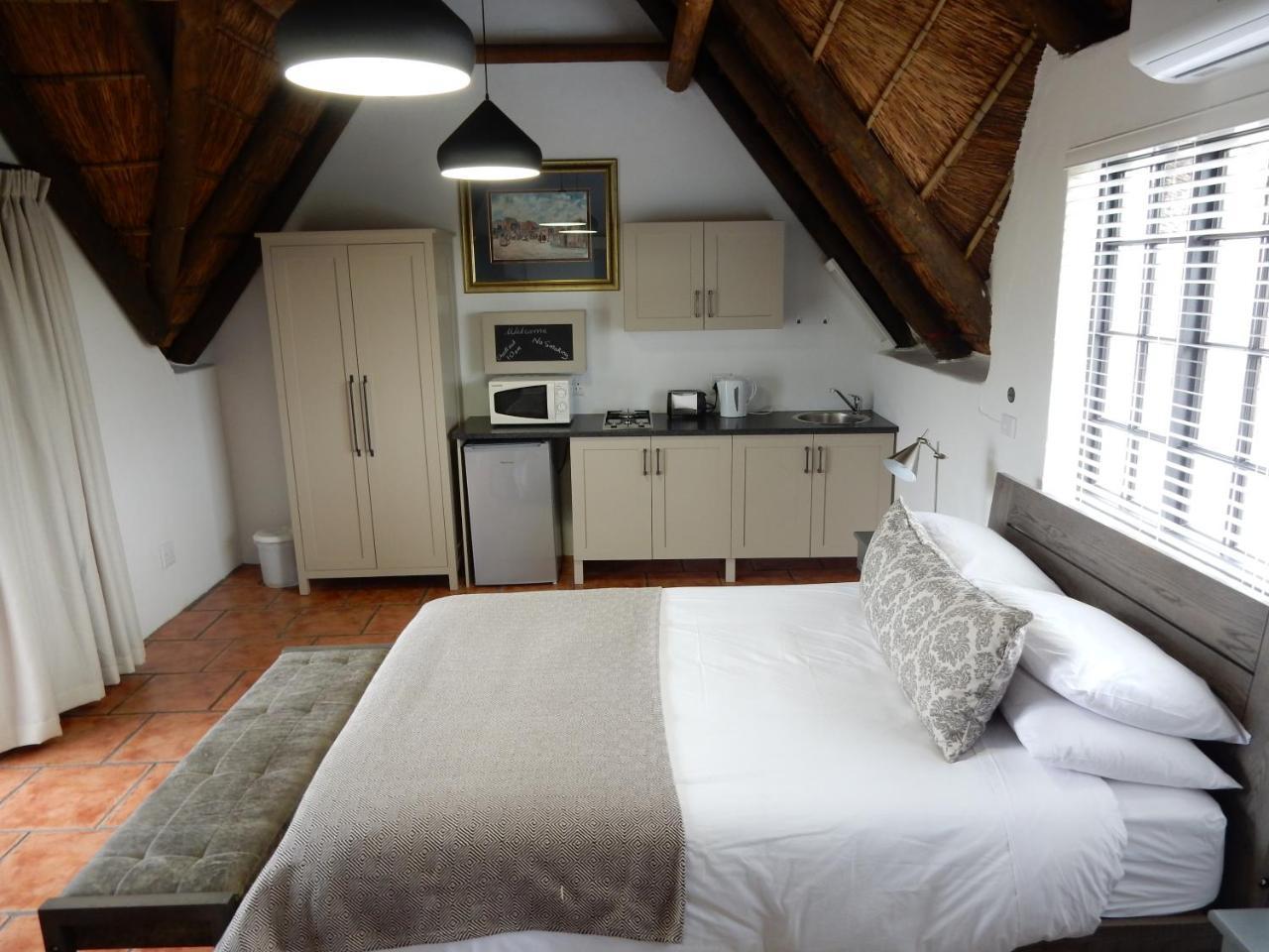 Appartamento Mountain View Swellendam Esterno foto