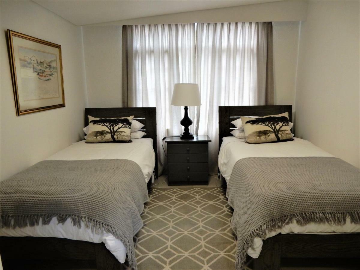 Appartamento Mountain View Swellendam Esterno foto